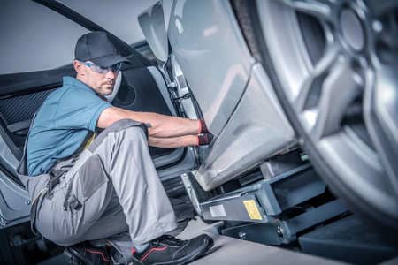 Купить диплом автомеханика или автослесаря в Саратове